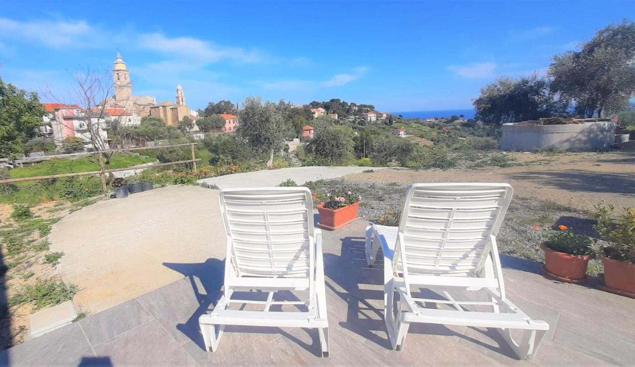 Villa Casa Ele Imperia Esterno foto
